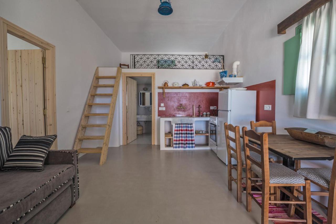 Ailouros Scenic Guest Houses Schoinoussa Exterior photo